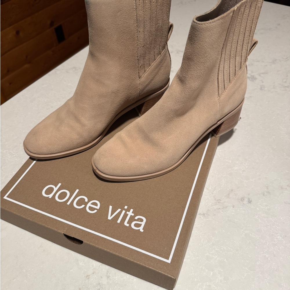 Dolce Vita Tan Waterproof Booties only worn once!